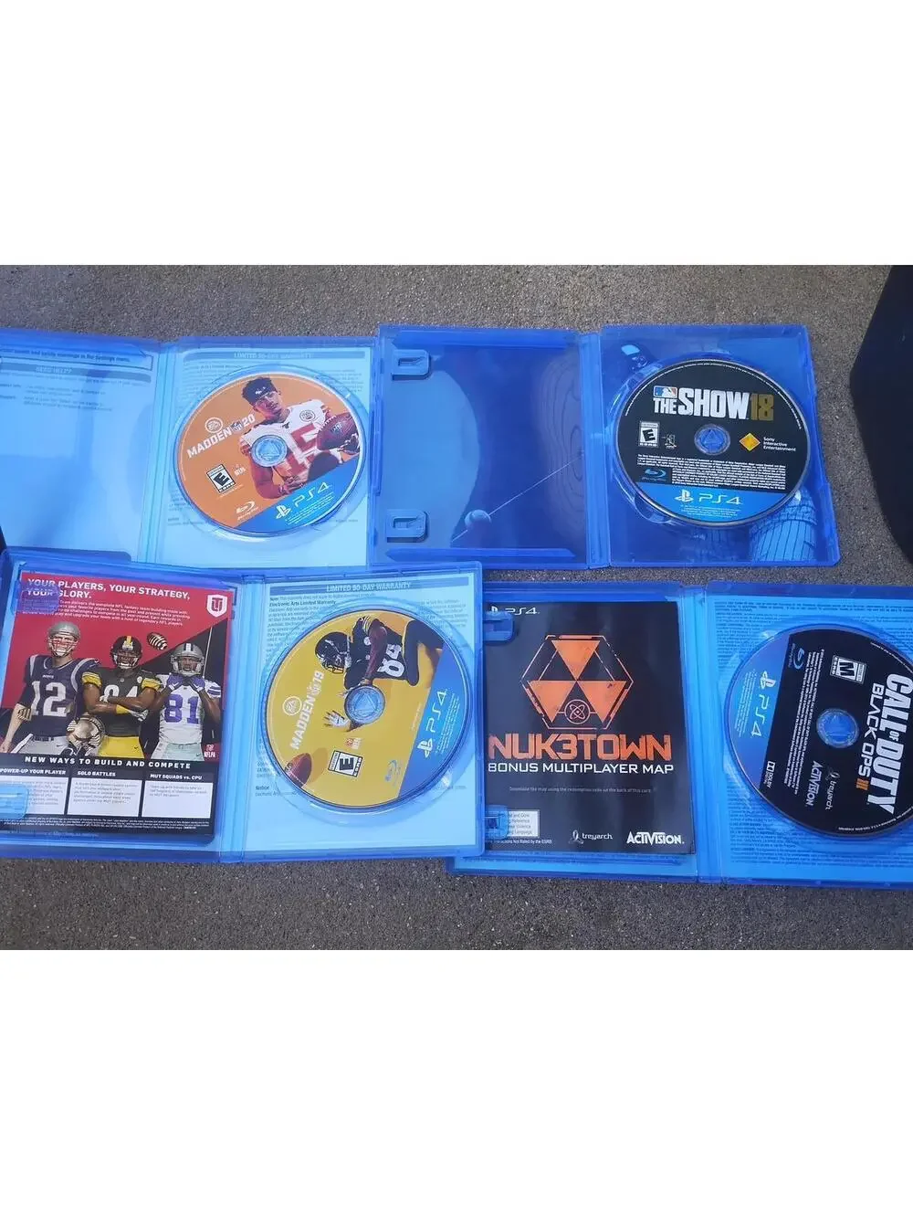 Ps4 video game lot of‎ 4